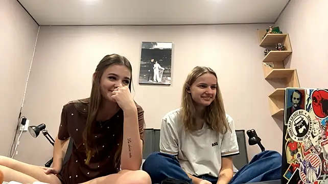 Doratryhard Webcamshow