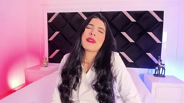 Cristal_Cerati_ Chat XXX live