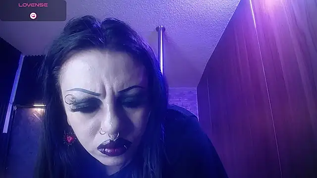 Belladonna_trix's Webcam Show