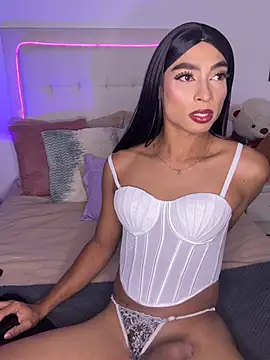 Daphne_Hills Webcam show
