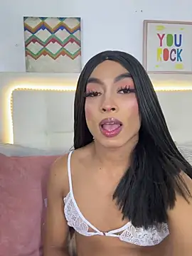 Show de Daphne_Hills na webcam