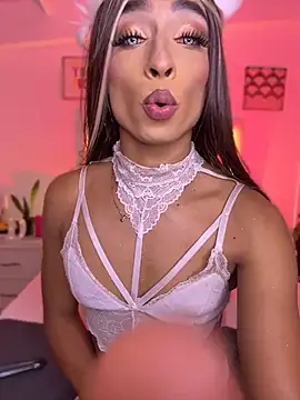 Daphne_Hills ওয়েবক্যাম শো