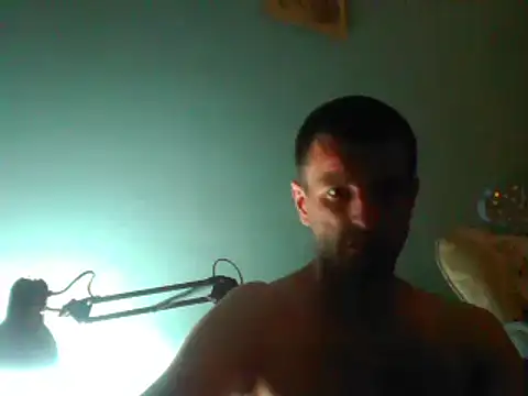Webkamerová show TwardyKierowca