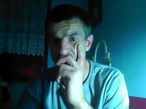 Webkamerová show TwardyKierowca