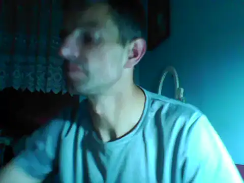 TwardyKierowca 网络视讯表演