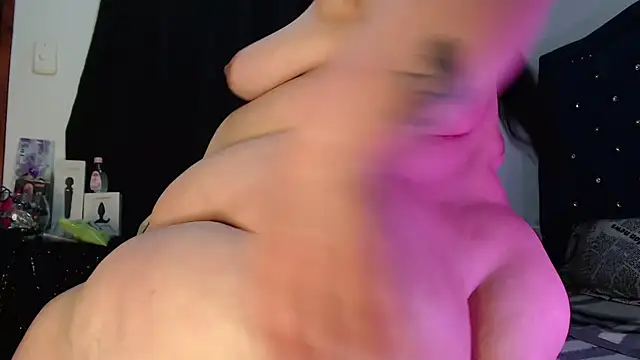 Danna_chubby_'s Webcam Show