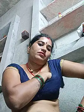 Hot_kamla ওয়েবক্যাম শো