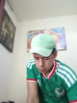 Junior_47's Webcam Show