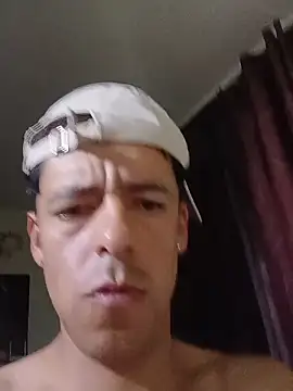 Junior_47's Webcam Show