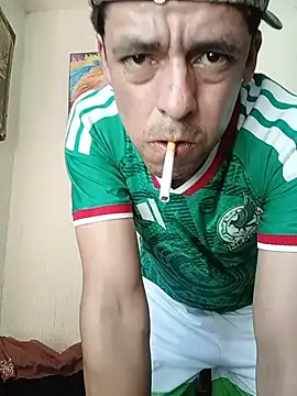 Pokazy przed kamerką – Junior_47