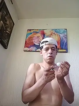 Junior_47のウェブカメラショー