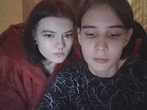 Chat +18 de Kim__Ray ao vivo