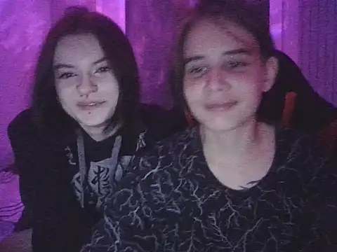 הופעת וובקאם של Kim__Ray