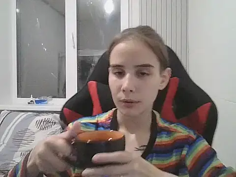 הופעת וובקאם של Kim__Ray
