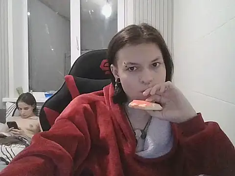 Kim__Rayn Webbikameraesitys
