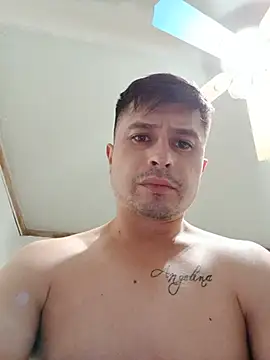 Al3vr Show in webcam