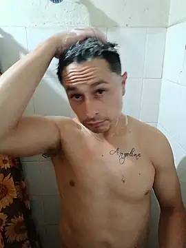 Chat +18 de Al3vr ao vivo