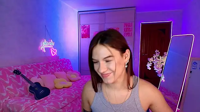 luna_lust_212 Chat XXX in diretta
