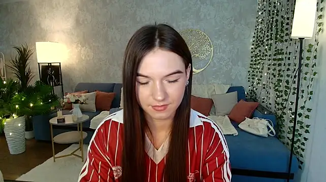 luna_lust_212 Adlı Modelin Canlı XXX Sohbeti