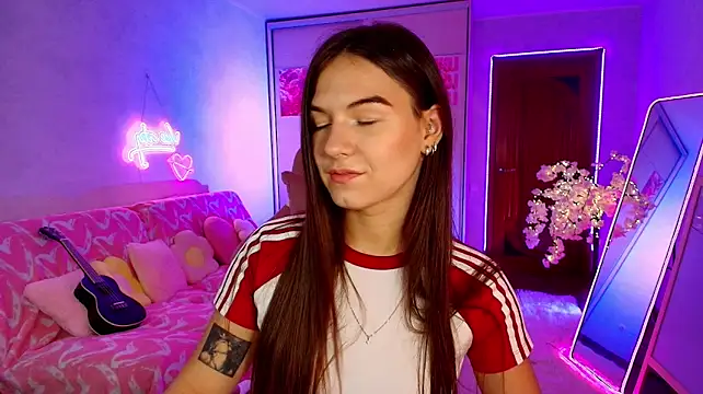 luna_lust_212 – webcam-show