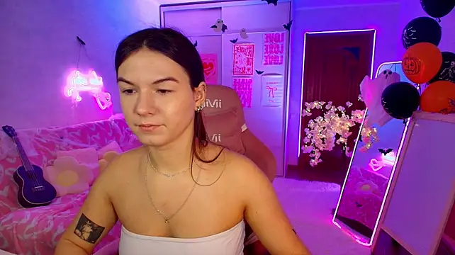 luna_lust_212 Adlı Modelin Web Kamerası Şovu