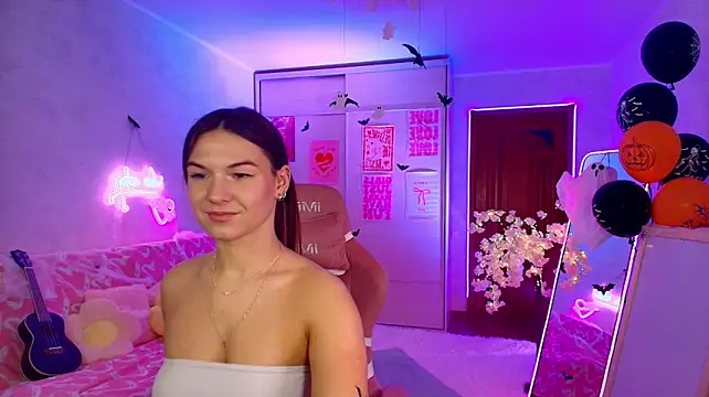 Pokazy przed kamerką – luna_lust_212