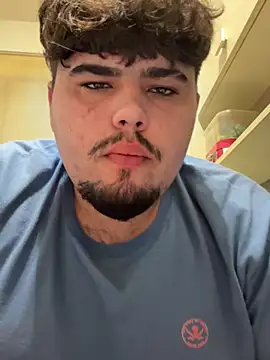 Yannick04 Webcam Show