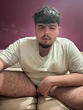 Yannick04 Webcam Show