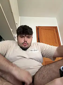 Yannick04 webkamerás műsora