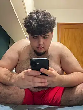 Yannick04 webcam show