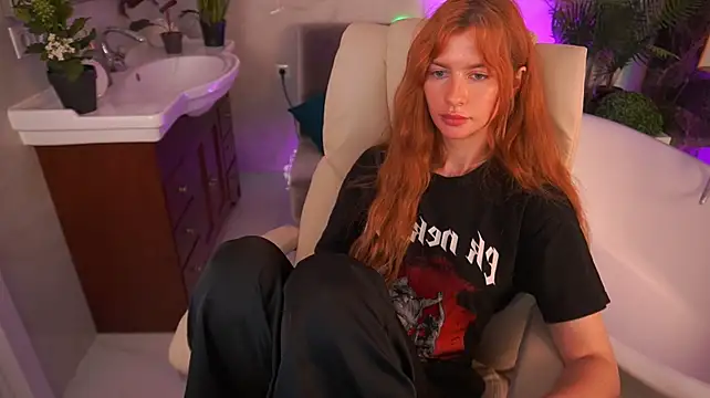 Nicol_Moonn Adlı Modelin Canlı XXX Sohbeti