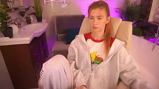 Nicol_Moonn's Webcam Show