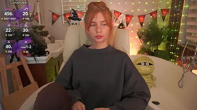 Nicol_Moonn's Webcam Show