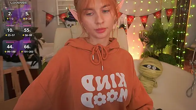 Nicol_Moonn's Webcam Show