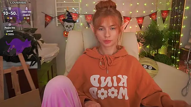 Nicol_Moonn 在線直播表演