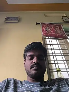 hrdgjhfcvggggdssttfvcsshk Webcamshow