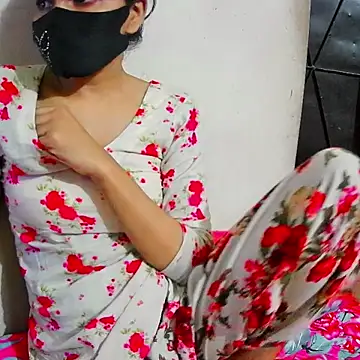 Amadergolpo Adlı Modelin Canlı XXX Sohbeti