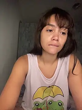 Вебкам-шоу carolsapequinha