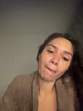 carolsapequinha 现场性爱视讯表演