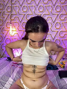 Chat +18 de MelanyyJhonson15 ao vivo