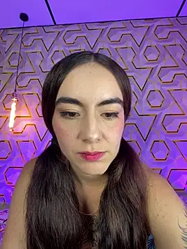 MelanyyJhonson15's Live XXX Chat