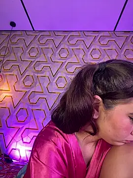 XXX chat uživo modela MelanyyJhonson15
