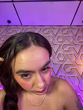Czat XXX na żywo – MelanyyJhonson15
