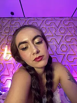 צ'אט XXX בשידור חי של MelanyyJhonson15