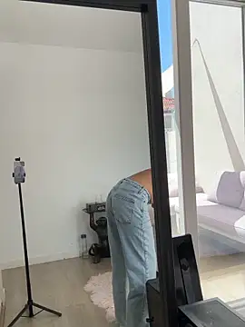 BomBumVelvet's Live XXX Chat