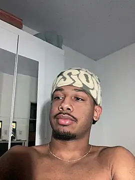 הופעת וובקאם של novinhodotado28
