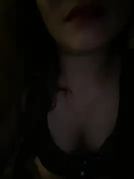 צ'אט XXX בשידור חי של Charmaine_ass