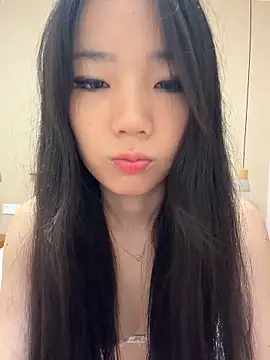TinyBabe's Webcam Show