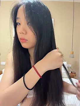 TinyBabe's Webcam Show