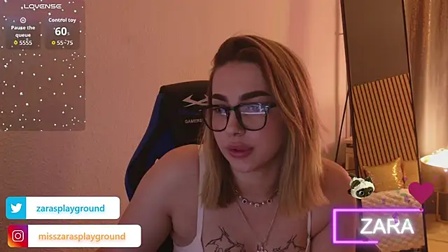 ZarasPlayground webkamerás műsora